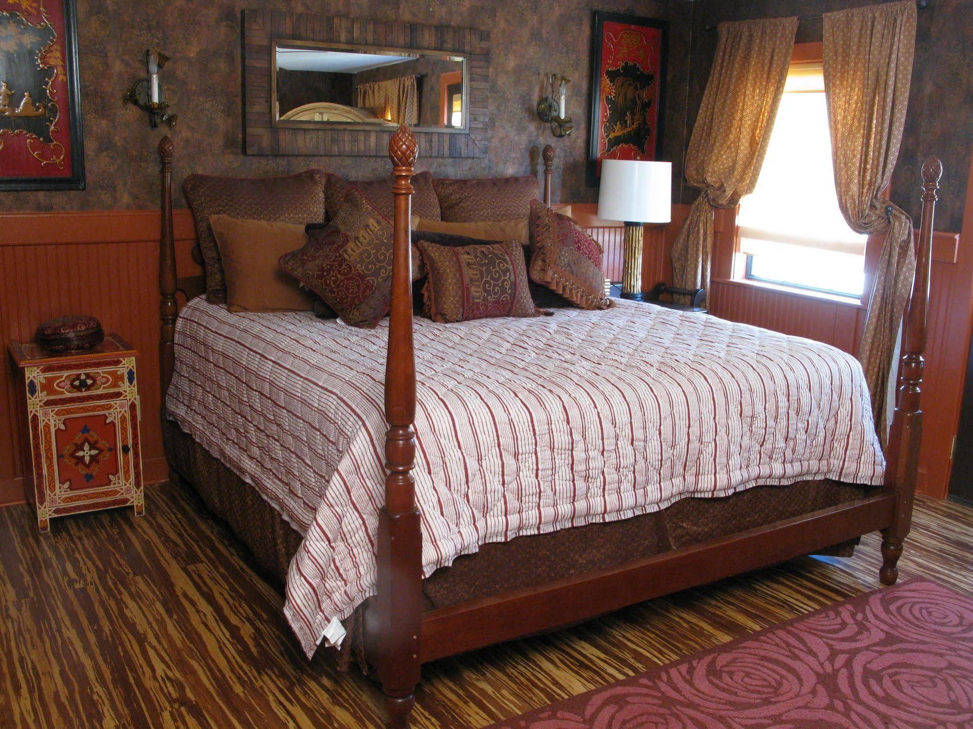 Beaumont Ranch Hotel Grandview Bagian luar foto
